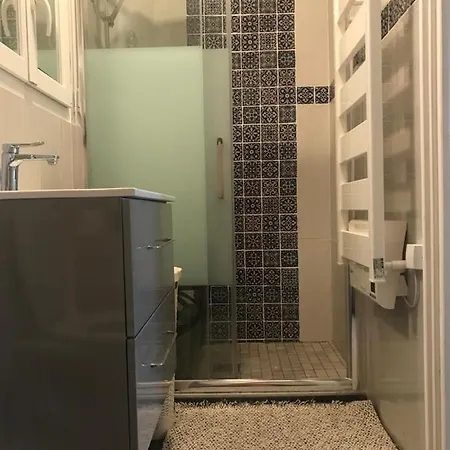 Mande Paris Apartamento *